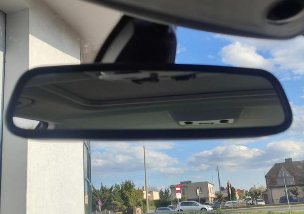 BMW Seria 1 cena 34800 przebieg: 173000, rok produkcji 2010 z Gniezno małe 529